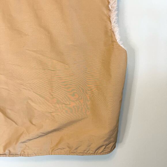 Vintage Woolrich Tan Lined Outerwear Faux Fur Collared Front Zip Vest Size XL - Picture 6 of 10